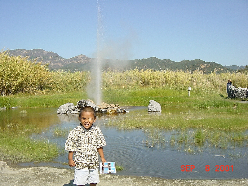 DSC00069 - Finally happy with the Geyser.JPG