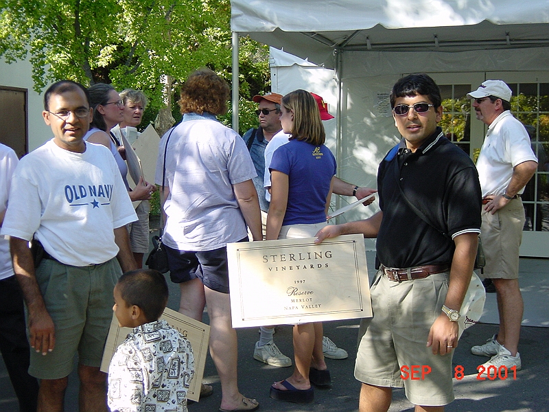 DSC00077 -Sterling Vineyards Wine testing Area.JPG
