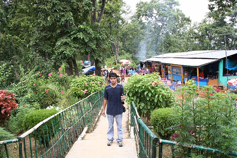 05-10-05-0252.JPG