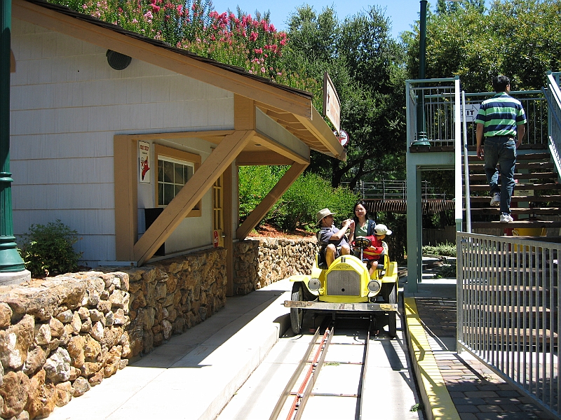 06-08-12-125002.JPG