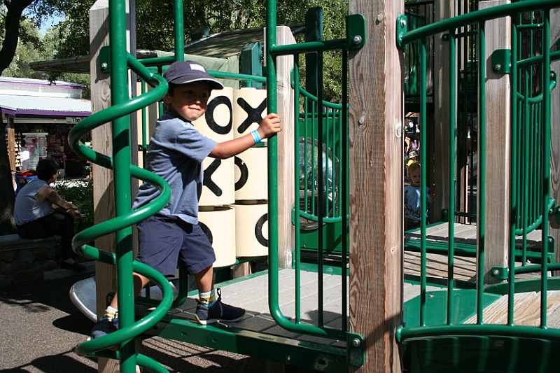 06-08-06-162108.JPG