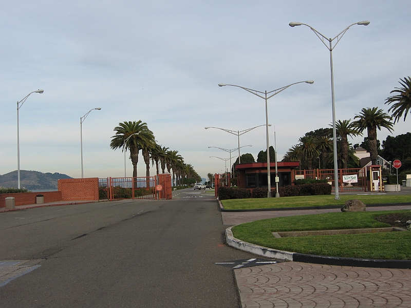 06-12-29-090321.JPG