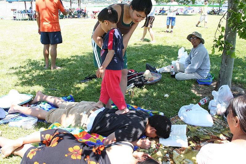 06-05-28-121408.JPG