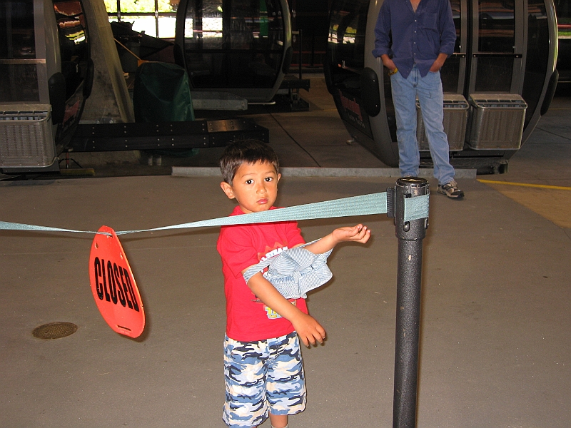 06-06-05-135320.JPG