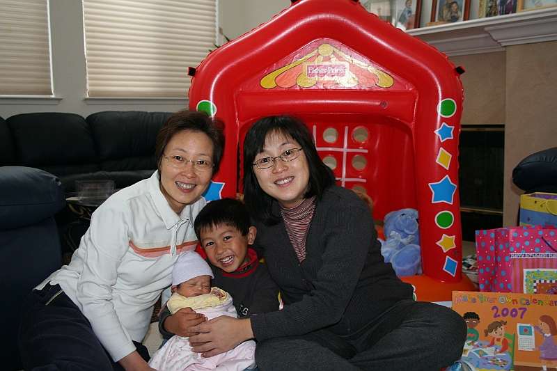 06-12-25-114041.JPG