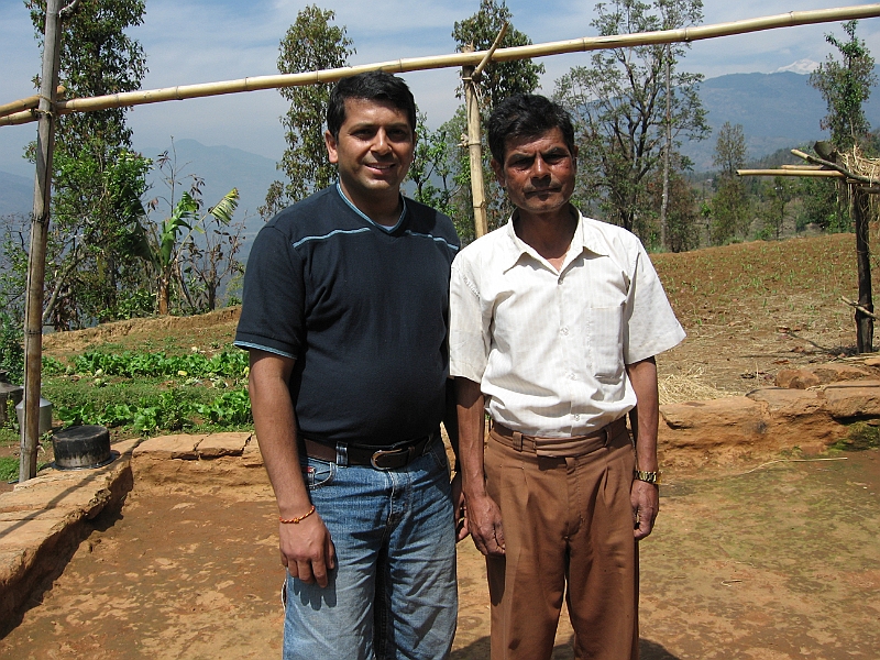 07-03-26-214318.JPG - Chhabilal Sir - One of the gifted people at that villege. It was so nice to be able to see him after such a long time.