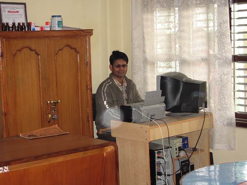 07-03-27-192003.JPG - Prakahs's brother in the school