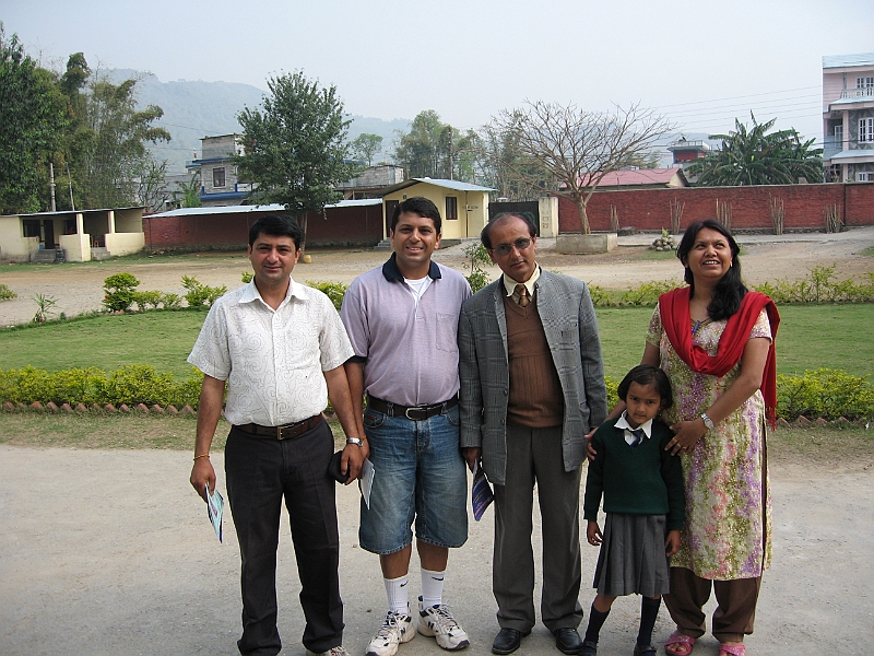 07-03-27-192825.JPG - Nirmala and Ramakant and their daughter