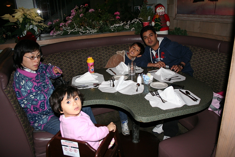 08-12-27-184423.JPG