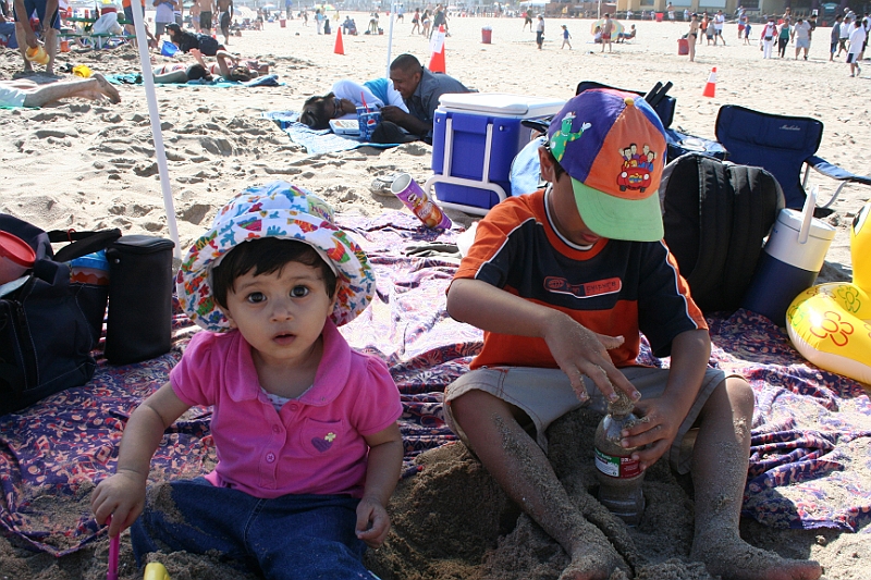 08-06-22-163256.JPG - Santa Curz Beach at Broadwalk