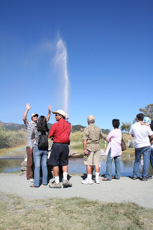 08-07-26-165110.JPG - Old Faithful Geyser of California.