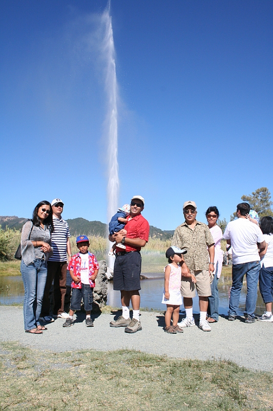 08-07-26-165120.JPG - Old Faithful Geyser of California.