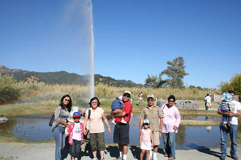 08-07-26-165136.JPG - Old Faithful Geyser of California.