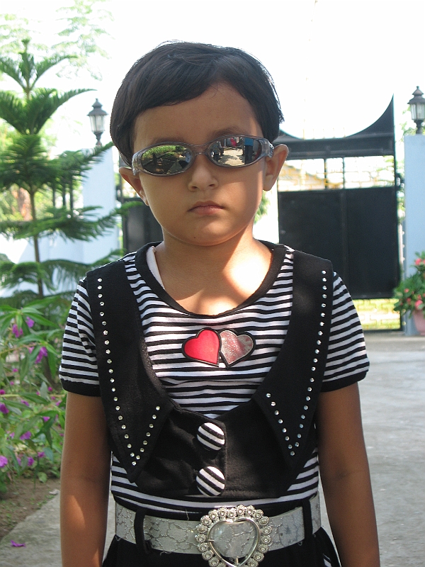 08-10-06-204640.JPG - Shirya - Khem's daughter