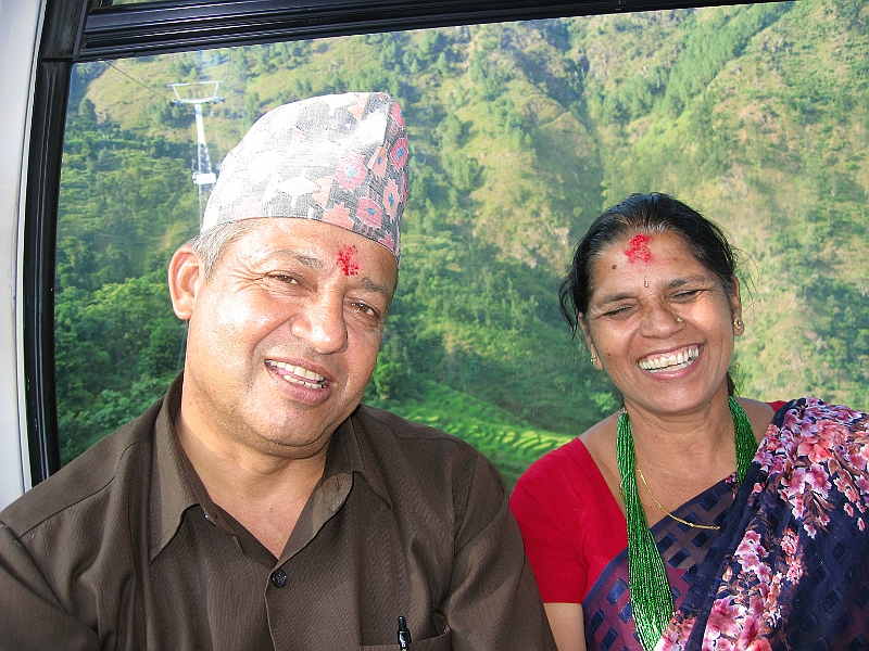 08-10-07-021032.JPG - Ramakant Sir and Narayani Madam, cable car going down. The scenery here is really breathtaking.