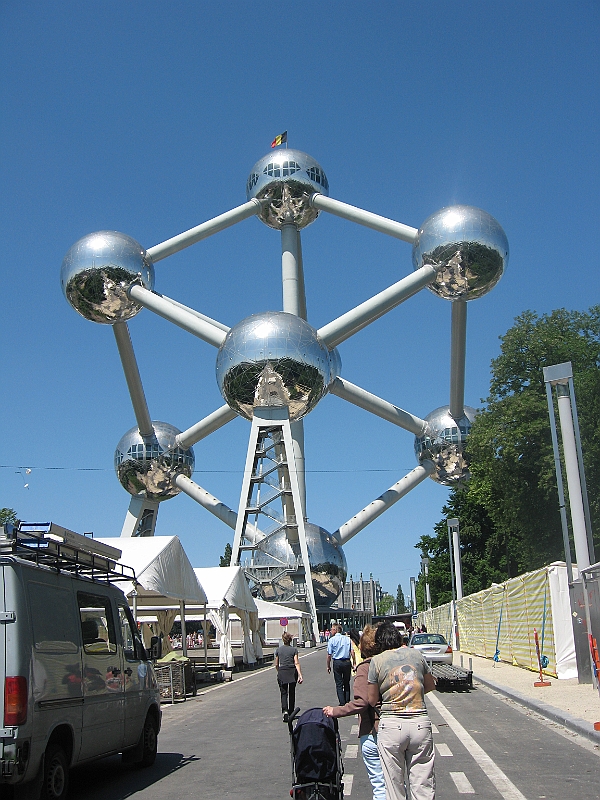 09-05-30-032725.JPG