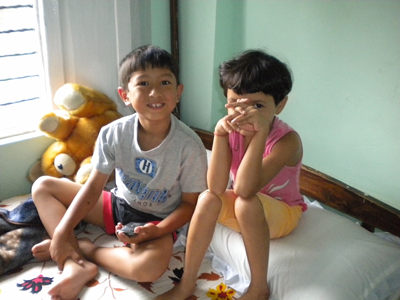 09-08-17-185337.JPG - Malin with Shreeya
