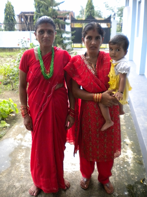 09-08-22-044405.JPG - दिदी र गीता