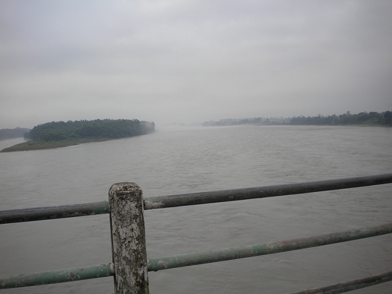 09-08-22-183651.JPG - नारायणी नदी