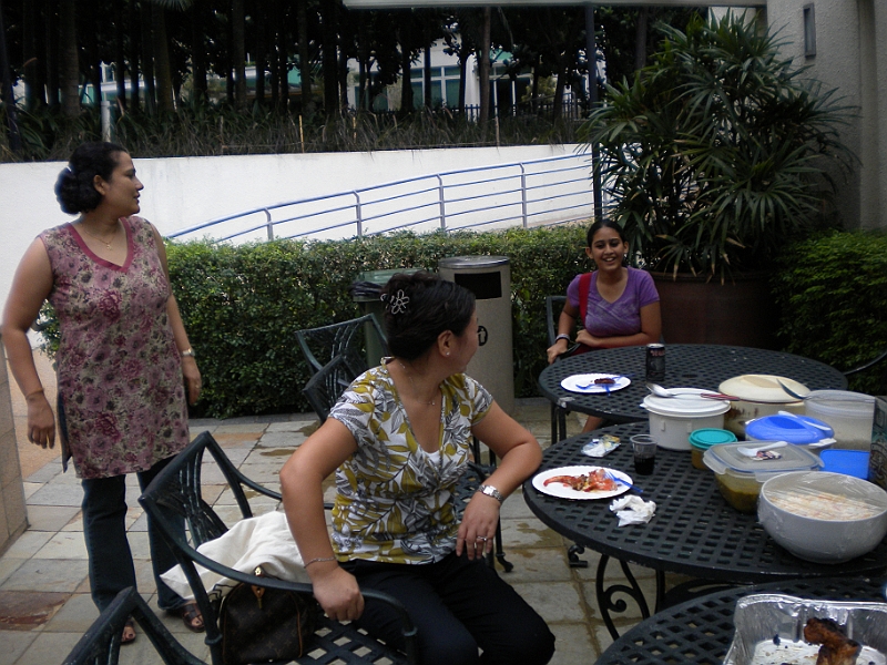 09-08-15-033107.JPG - BBQ party at Shailendra dai's place