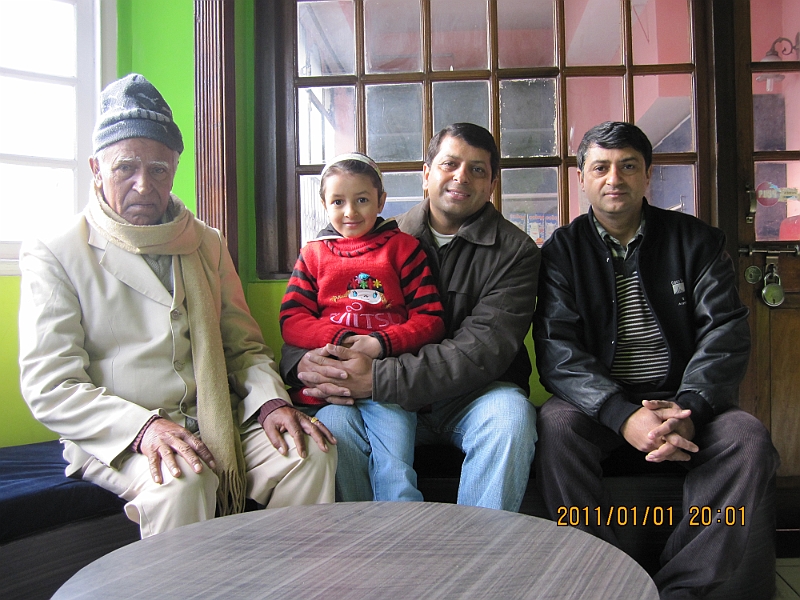 11-01-01-200120.JPG