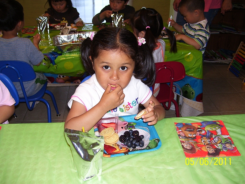 11-05-06-180118.JPG